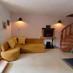 Case de vacanță Kamena Kuca Sa Bazenom
